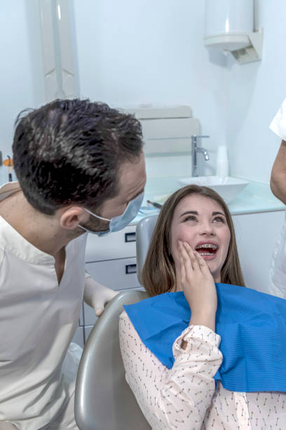 Best Emergency Gum Pain Relief  in Latimer, MS